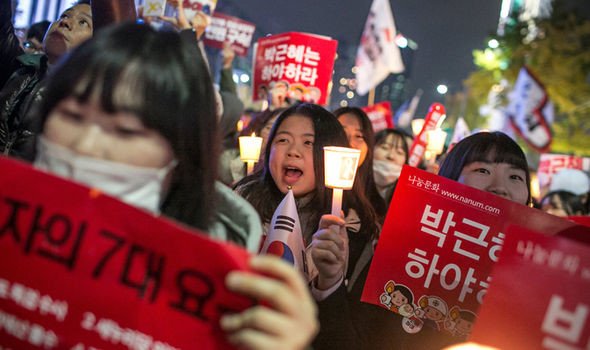Người biểu tình Hàn Quốc phản đối Tổng thống Park Geun-hye. (Nguồn: Getty)